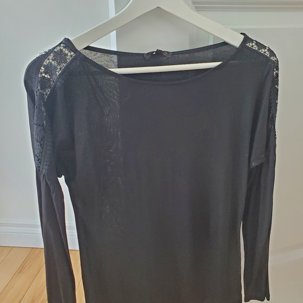 Massimo Dutti Long Sleeve Black Top